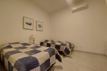 Apartamento com 4 dormitórios à venda, 120 m² por R$ 700.000,00 - Pitangueiras - Guarujá/SP