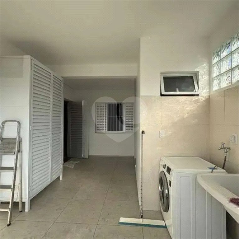 Casa à venda com 3 quartos em Vila dos Remédios, São Paulo, SP