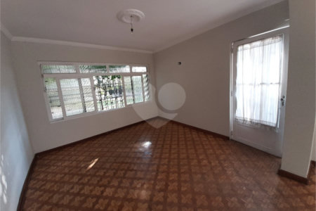 Sobrado à venda com 3 quartos em Água Fria, São Paulo, SP