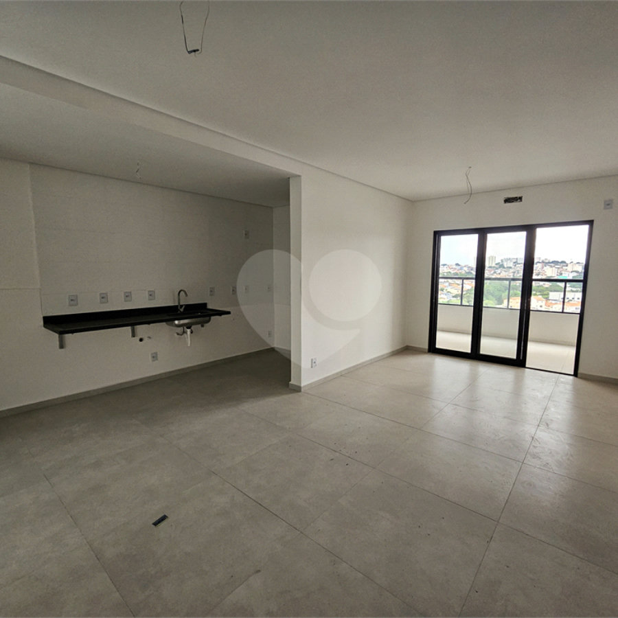 Apartamento à venda com 3 suítes em Vila Lucy, Sorocaba, SP