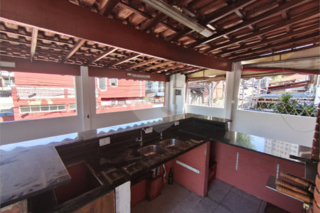 Sobrado à venda com 3 quartos, sendo 1 suíte, em Cupecê, São Paulo, SP