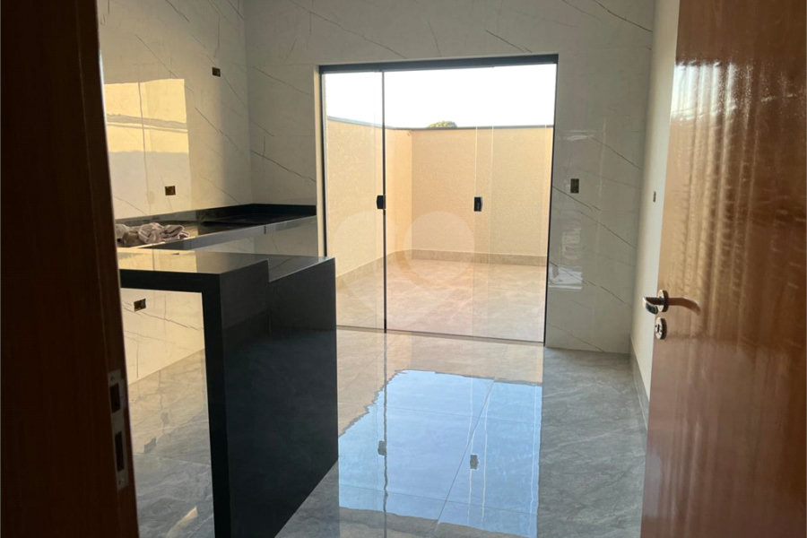 Sobrado à venda com 3 quartos, sendo 1 suíte, em Jardim Maristela, São Paulo, SP