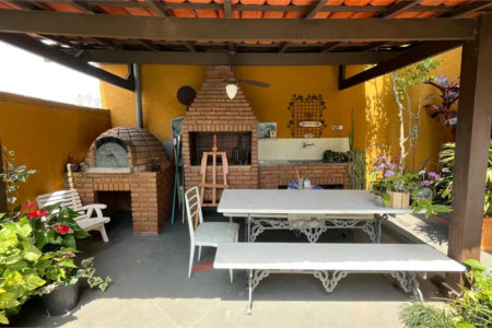 Casa à venda com 4 quartos, sendo 2 suítes,  em Lar São Paulo, São Paulo, SP
