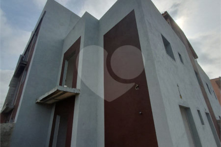 Apartamento à venda com 2 quartos, sendo 1 suíte,  em Jardim Stella, Santo André, SP