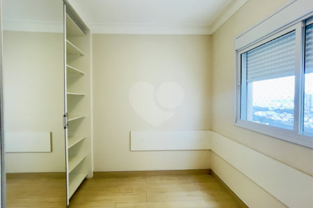 Apartamento à venda com 3 quartos, sendo 4 suítes,  no Centro, São Bernardo do Campo, SP