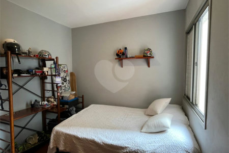 Apartamento à venda com 3 quartos, sendo 1 suíte, em Jardim Paulista, São Paulo, SP
