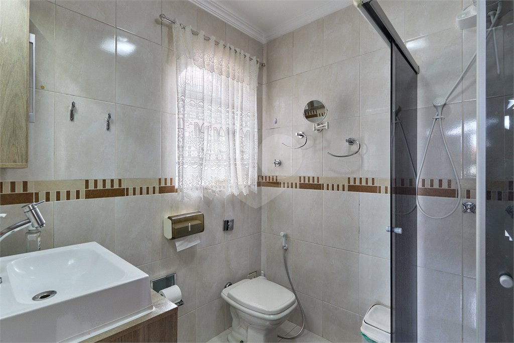 Sobrado à venda com 3 quartos, sendo 1 suíte, em Jardim Prudência, São Paulo, SP