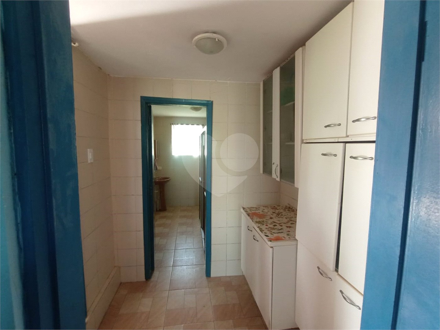 Chácara à venda com 6 quartos, sendo 1 suíte,  em Cercadinho, Alambari, SP