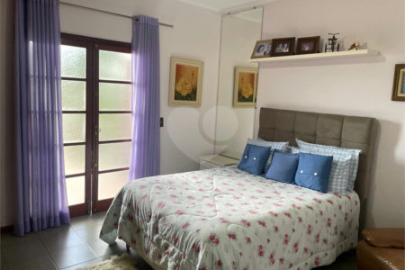 Casa à venda com 7 quartos, sendo 2 suítes, no condomínio São Joaquim, Vinhedo - SP