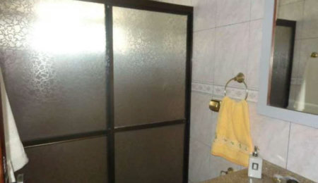 Sobrado à venda com 3 quartos, sendo 1 suíte, em Parque Ipê, São Paulo, SP