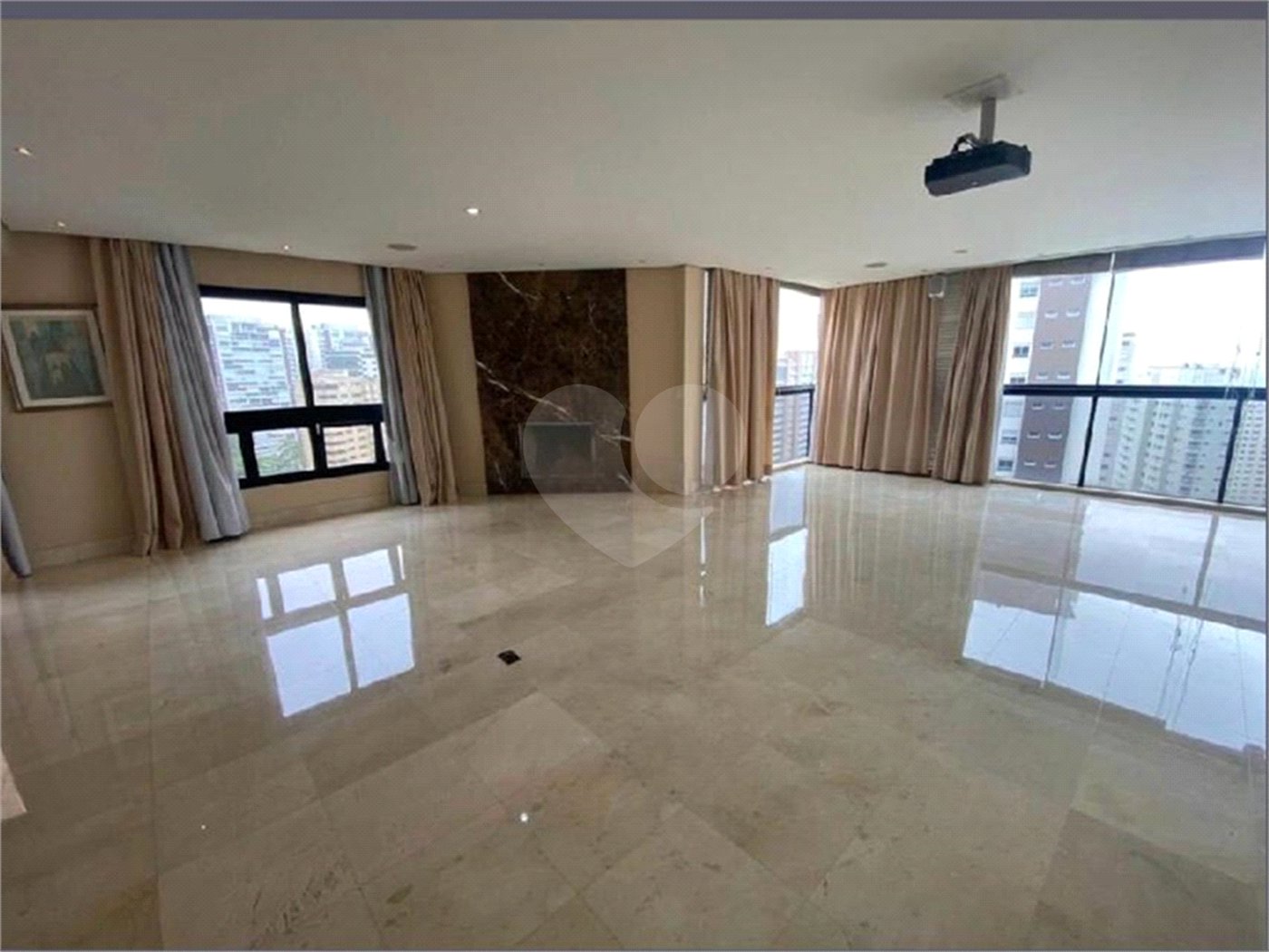Apartamento à venda com 3 suítes em Vila Suzana, São Paulo, SP