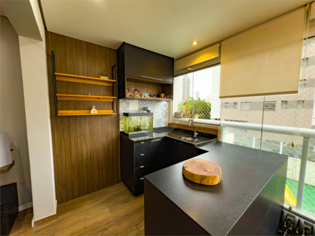 Apartamento à venda com 2 quartos, sendo 1 suíte,  em Jardim Prudência, São Paulo, SP