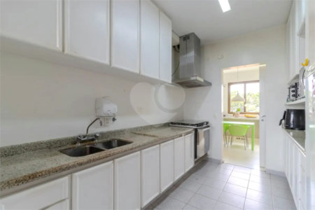 Apartamento à venda com 3 suítes em Vila Morumbi, São Paulo, SP