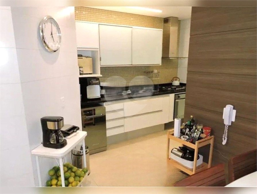 Cobertura para alugar com 4 quartos, sendo 3 suítes,  em Vila Morse, São Paulo, SP