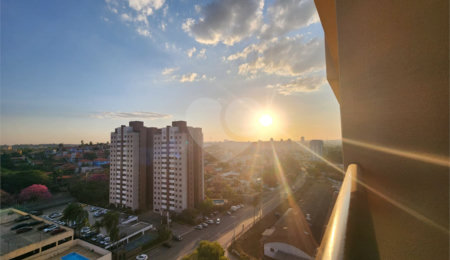 Apartamento à venda com 2 quartos, sendo 1 suíte,  em Ortizes, Valinhos, SP