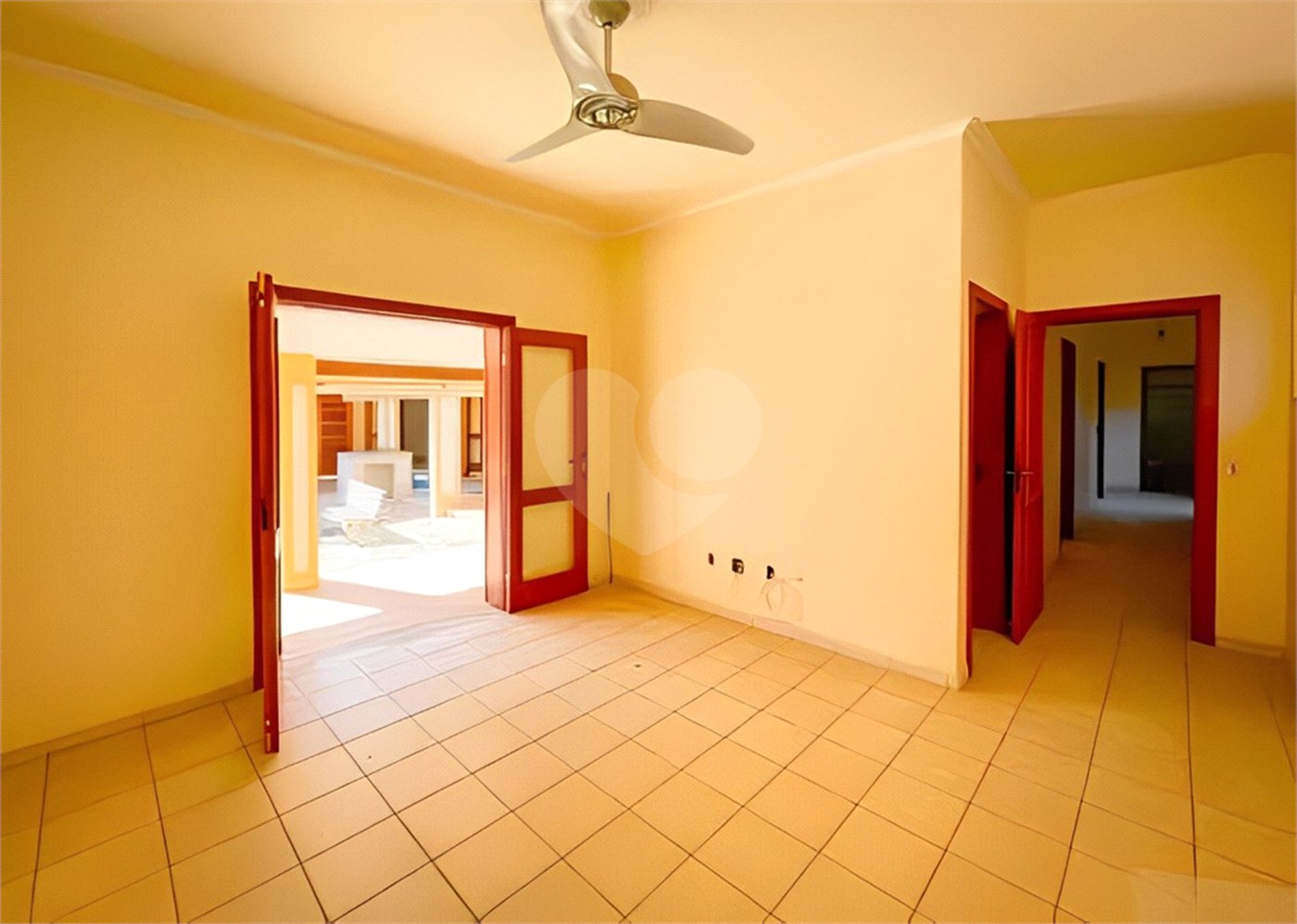 Casa à venda com 4 quartos, sendo 3 suítes, em Terras de Santo Antônio, Itapetininga, SP