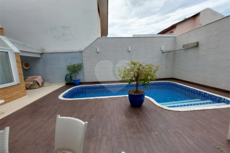 Casa à venda com 4 suítes no condomínio Granja Olga II, Sorocaba - SP