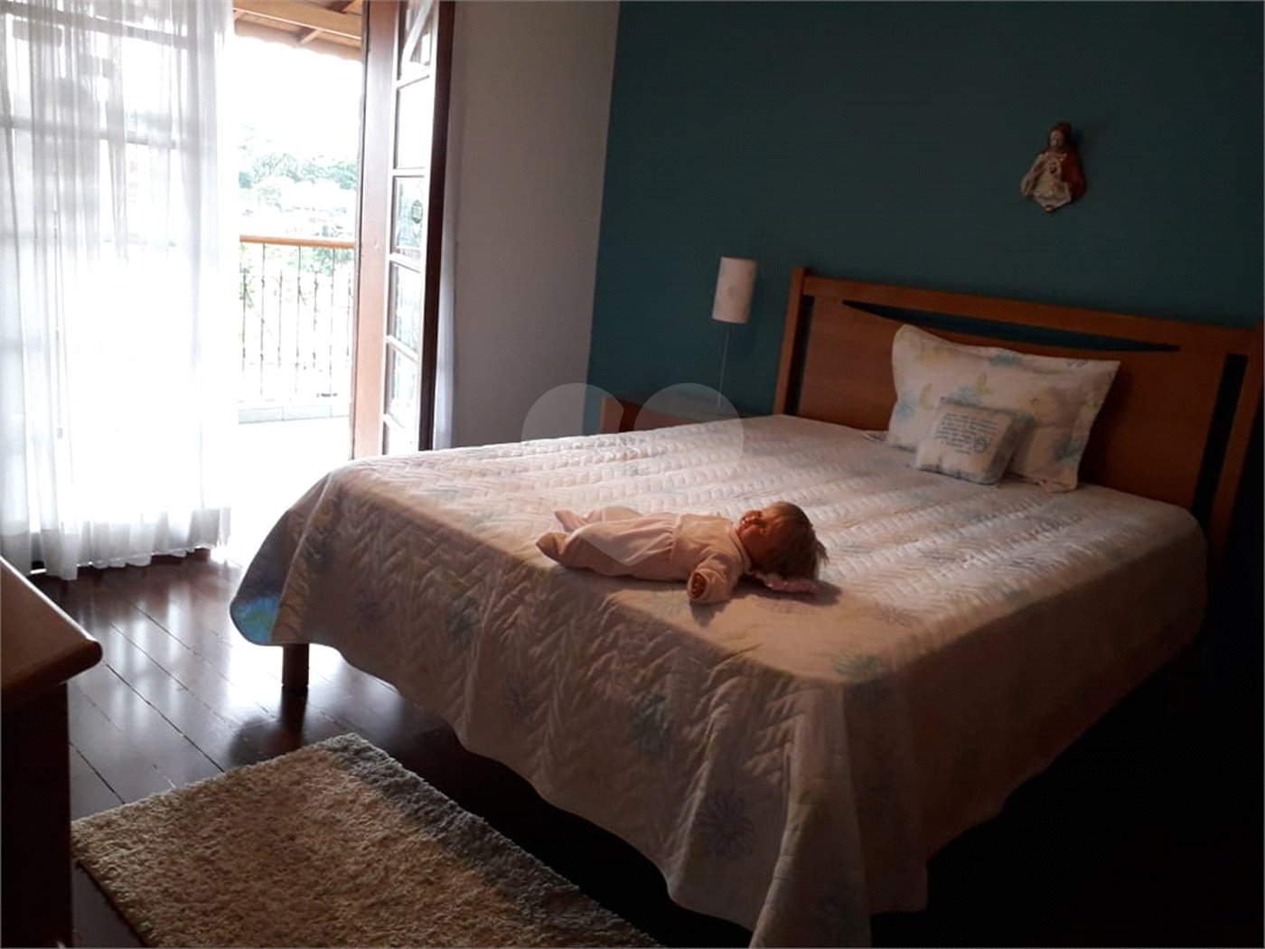 Sobrado à venda com 4 quartos, sendo 1 suíte, em Tremembé, São Paulo, SP