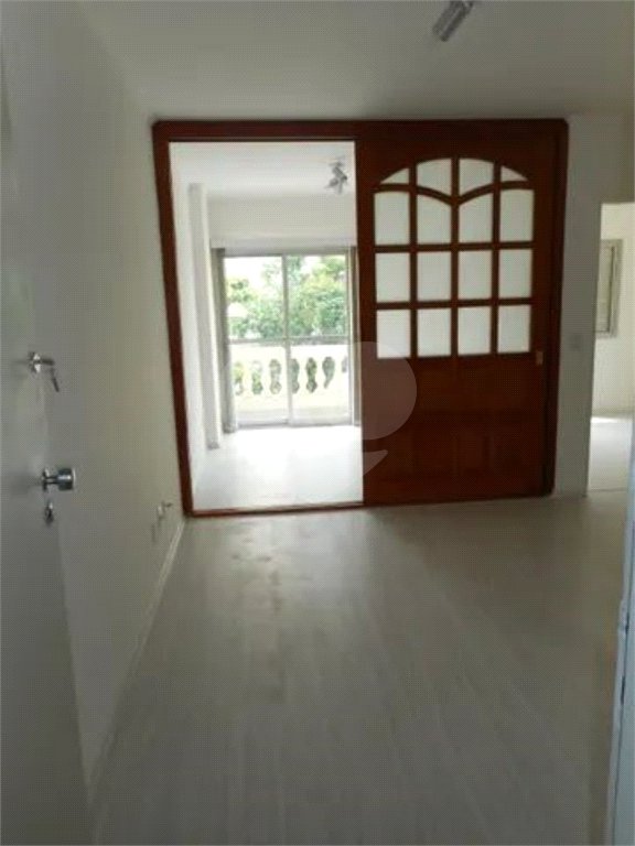 Apartamento á Venda com 43m² - Liberdade