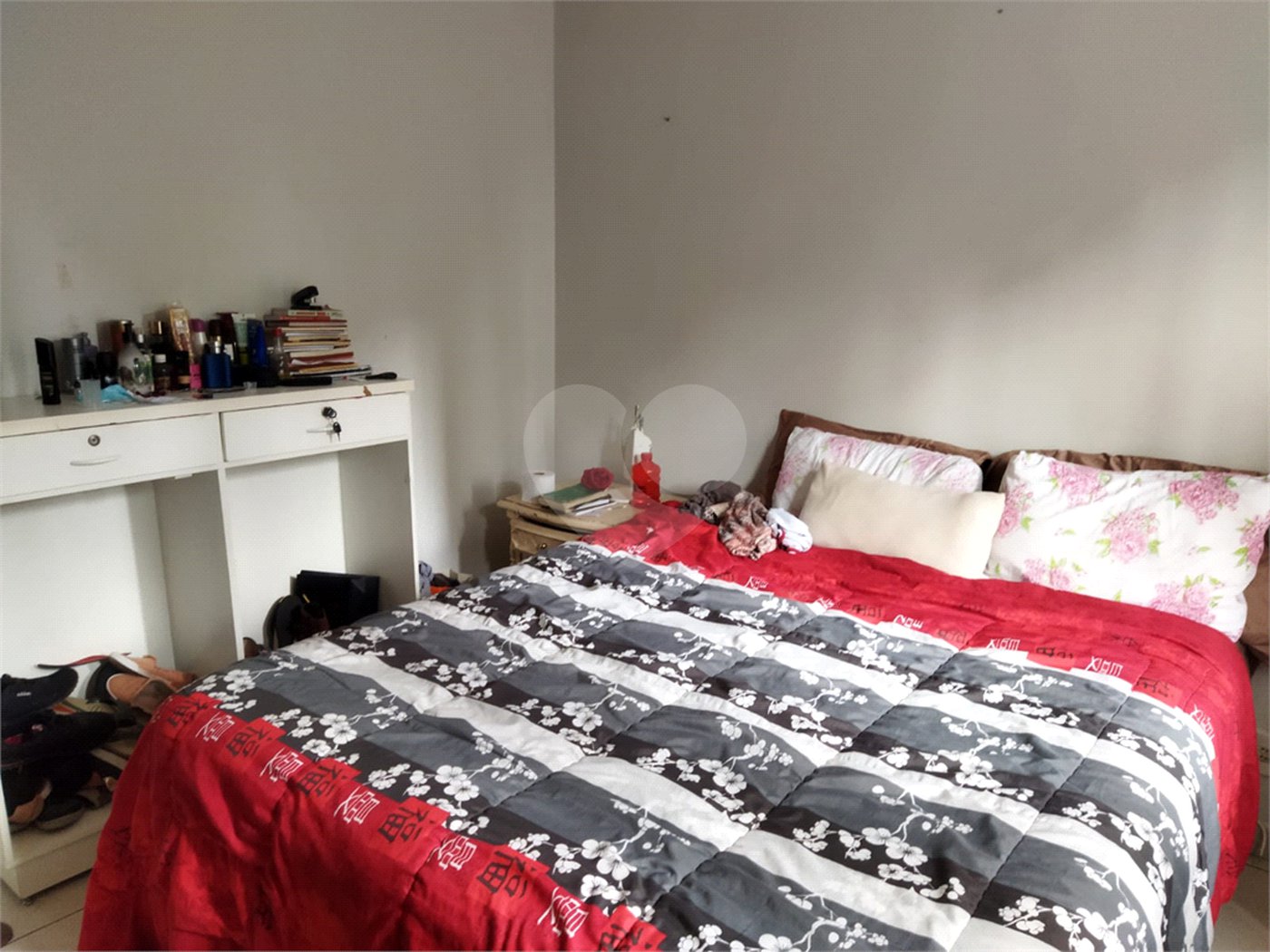 Vende Sobrado com 180m² - Vila Santa Catarina