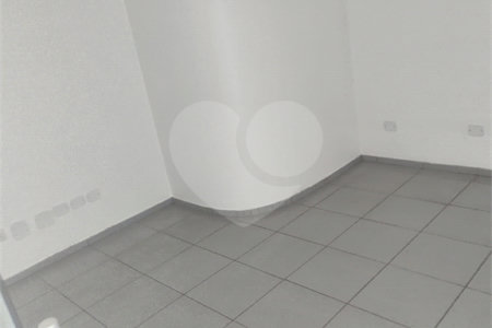 Sala Comercial na Prestigiada Alameda Lucas Nogueira Garcez