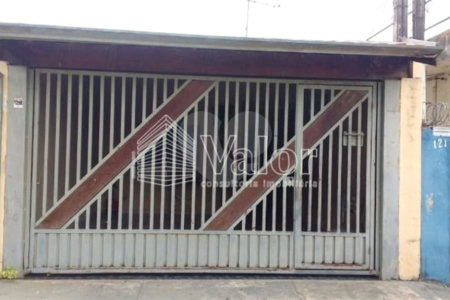 Casa térrea no Jd Hikari são Carlos