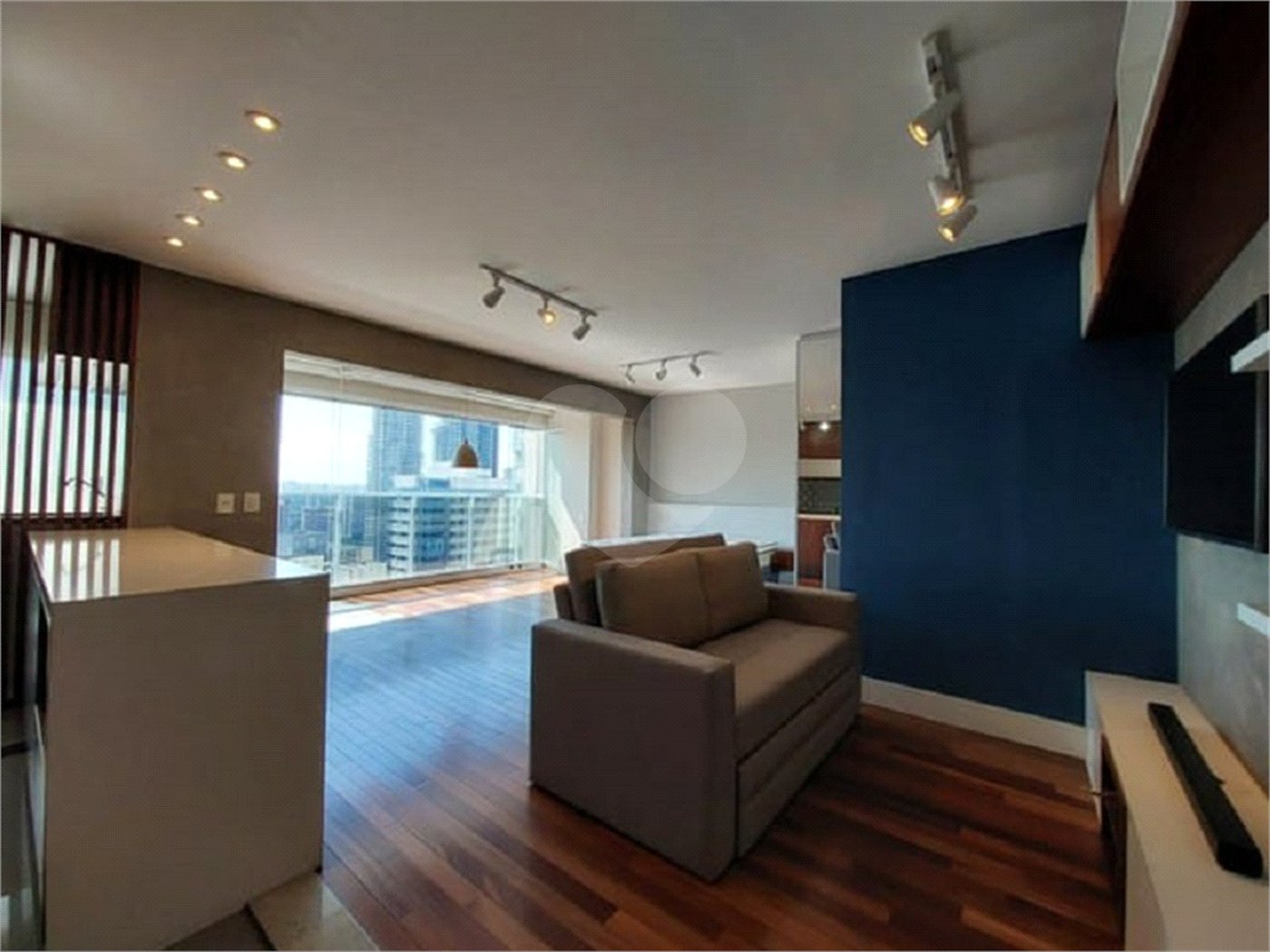 Apartamento Mobiliado de 48m² com Vista Incrível na Vila Gertrudes!