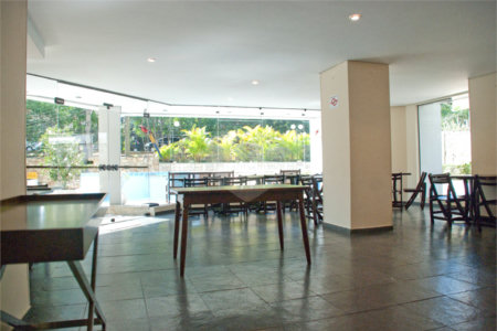 Apartamento à venda com 2 quartos em Campo Belo, São Paulo, SP