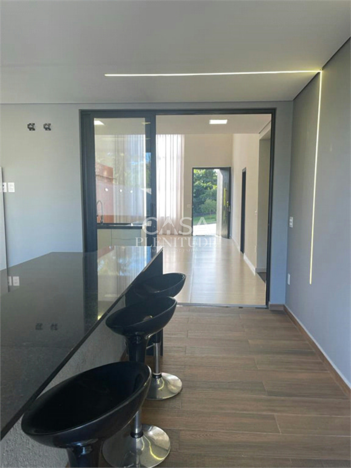 Terreno em condomínio à venda com 3 suítes em Chácaras Residenciais Santa Maria, Votorantim, SP