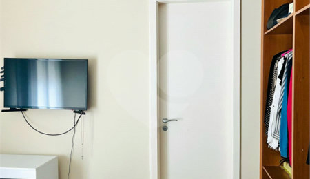 Casa à venda com 3 quartos, sendo 2 suítes,  no condomínio Res Green Villagge, São Paulo - SP