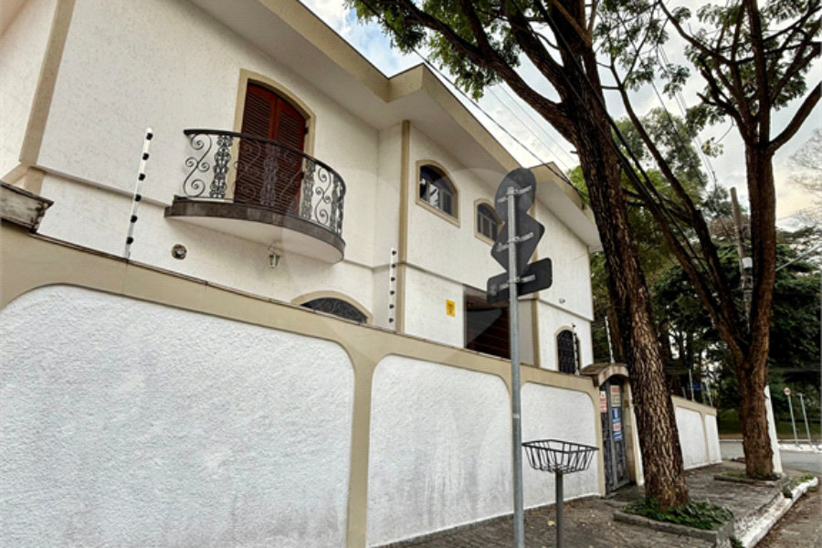 Sobrado à venda com 4 quartos, sendo 3 suítes, em Palmas do Tremembé, São Paulo, SP