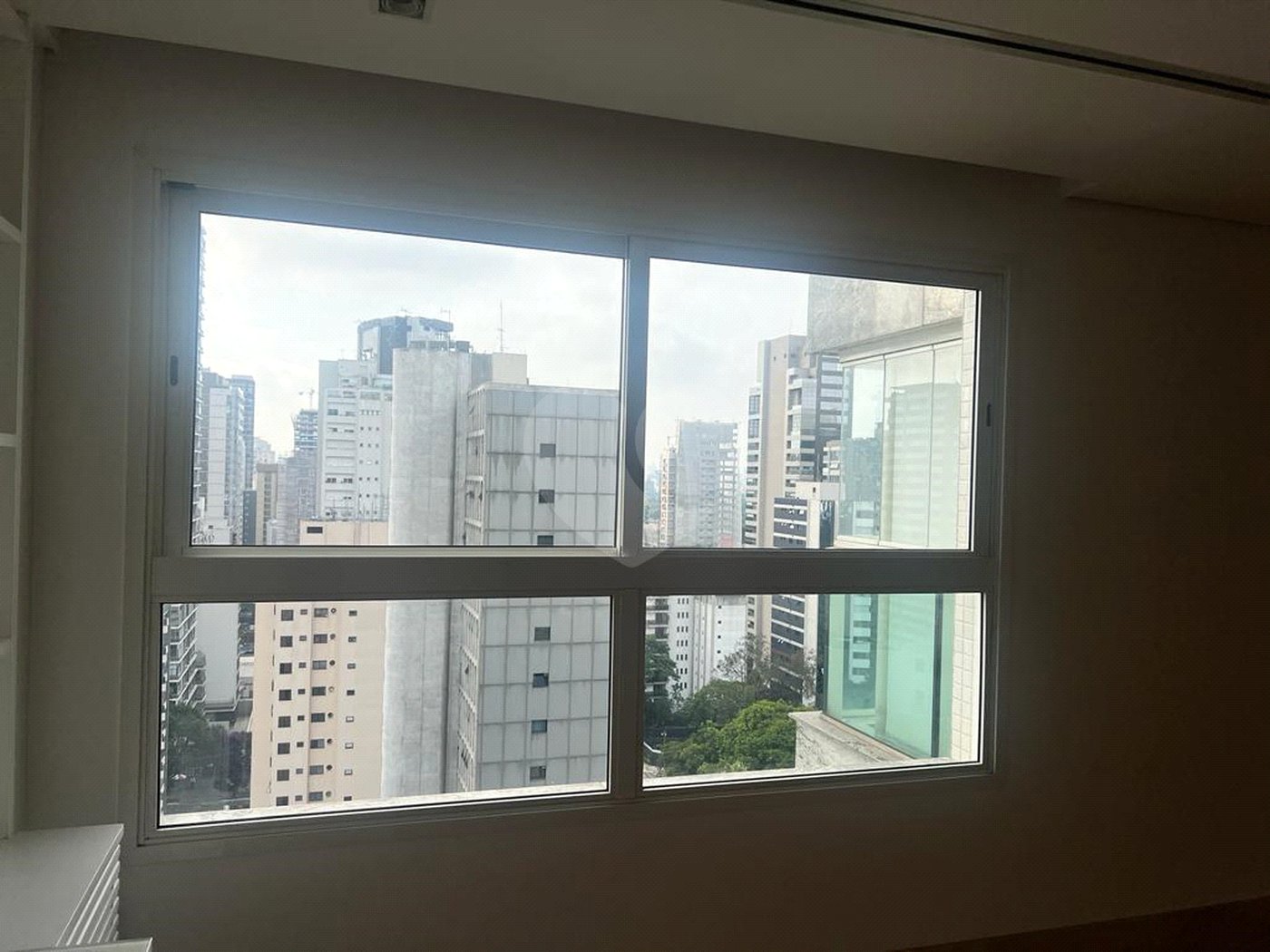 Apartamento à venda com 4 suítes em Indianópolis, São Paulo, SP