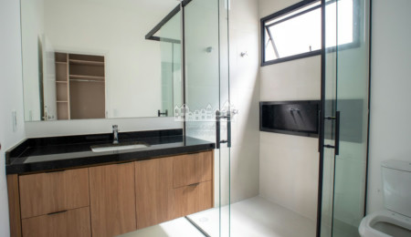 Casa para alugar com 3 suítes no condomínio Juca 700, Atibaia - SP