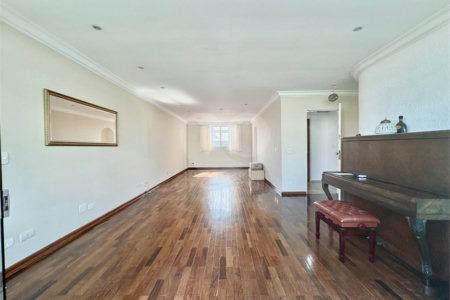 Apartamento à venda com 4 quartos, sendo 1 suíte, em Chácara Santo Antônio, São Paulo, SP