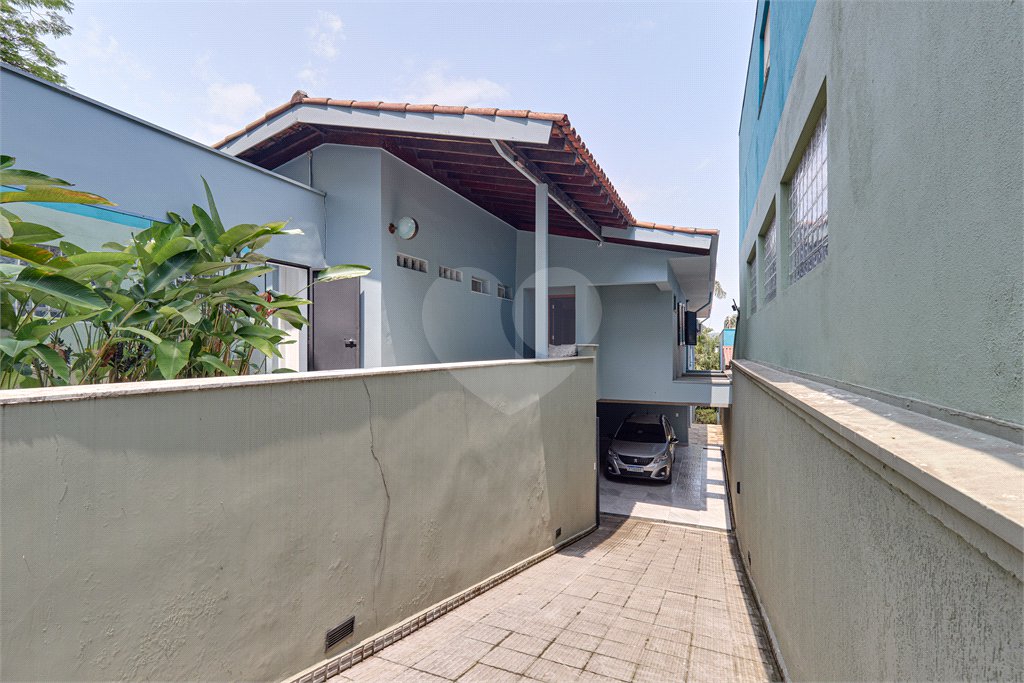 Sobrado à venda com 4 quartos, sendo 2 suítes, em Brooklin Velho, São Paulo, SP