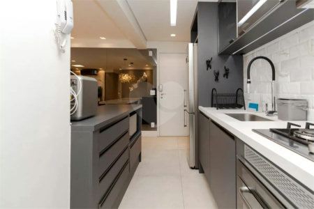 Apartamento à venda ou para alugar com 2 suítes em Santo Amaro, São Paulo, SP