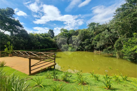 Terreno à venda no condomínio Golden Park Residence, Sorocaba - SP