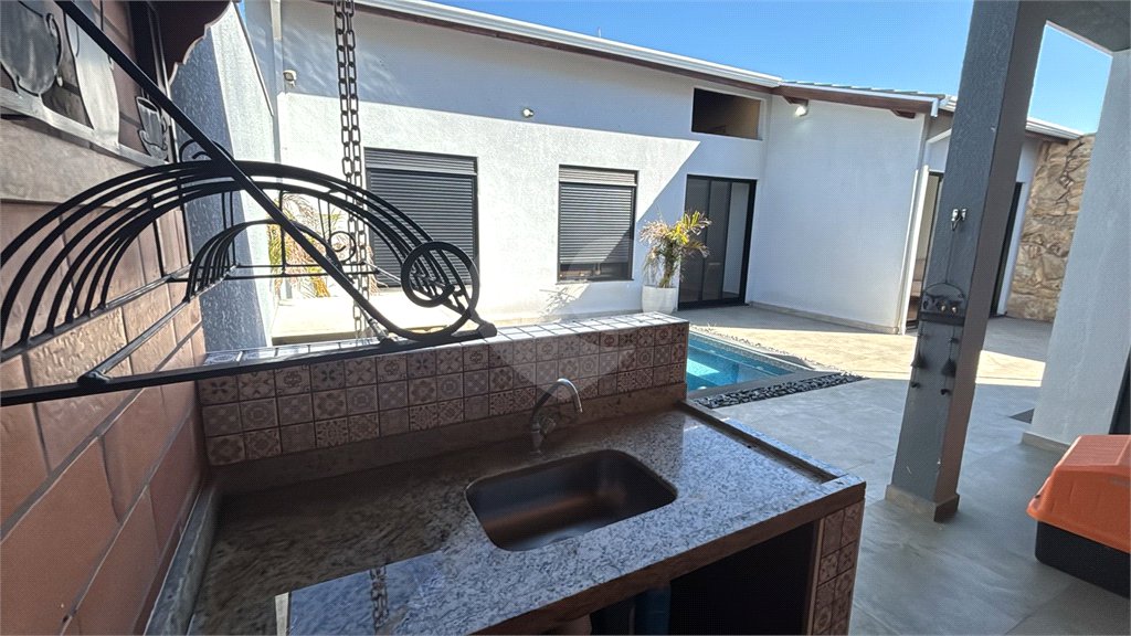 Casa Térrea à venda com 3 quartos, sendo 1 suíte,  em Jardim Esplanada II, Indaiatuba, SP