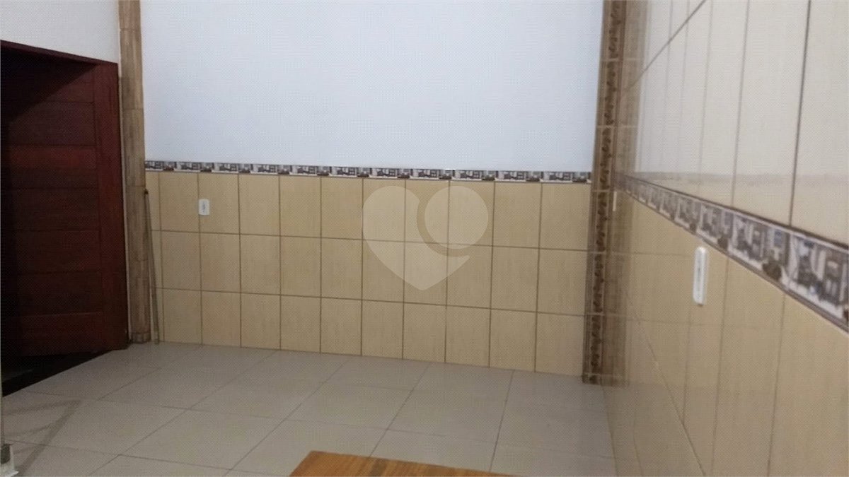 Casa à venda ou para alugar com 3 quartos, sendo 1 suíte,  em Parque Almerinda Pereira Chaves, Jundiaí, SP