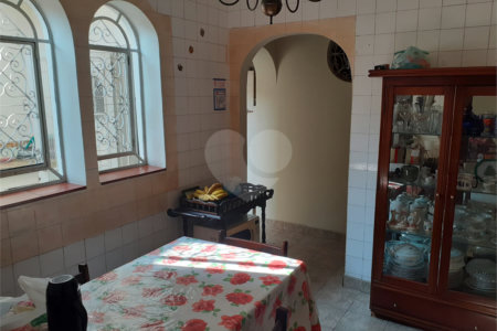 Casa de Vila à venda com 4 quartos, sendo 2 suítes,  em Vila São Francisco, São Paulo, SP