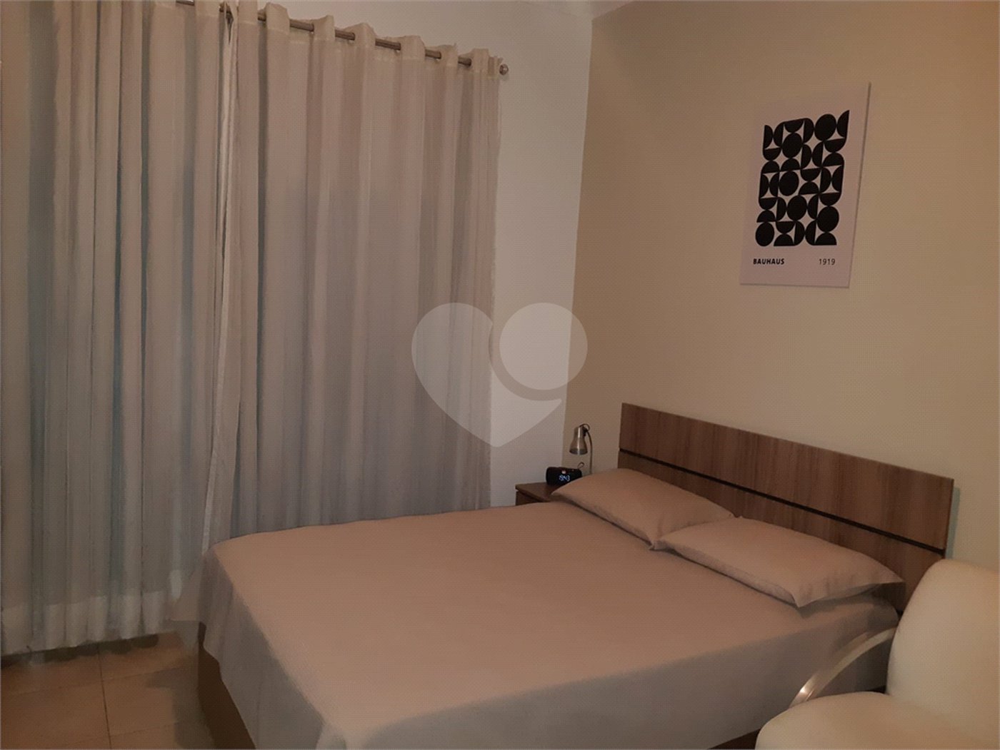 Apartamento à venda com 3 quartos, sendo 2 suítes, em Pinheiros, São Paulo, SP