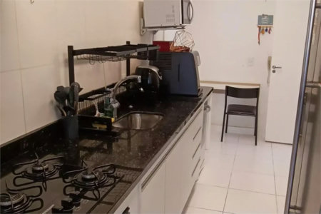 Apartamento à venda com 3 quartos, sendo 1 suíte,  em Jardim Vazani, São Paulo, SP