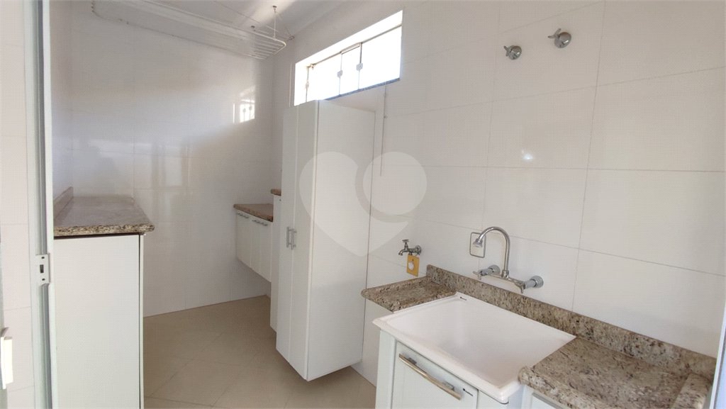 Casa à Venda de 5 dormitórios em São Carlos, no Residencial Eldorado