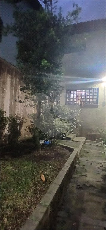 Sobrado à venda com 3 suítes em Nova Petrópolis, São Bernardo do Campo, SP