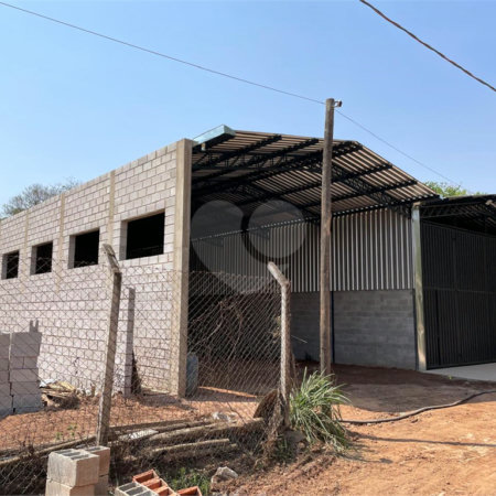 Barracão para alugar em Estiva, Louveira, SP