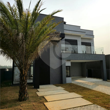 Casa à venda com 4 quartos, sendo 3 suítes, no condomínio Alphaville Nova Esplanada 4, Votorantim - SP
