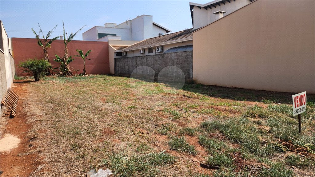Terreno à venda em Jardim dos Flamboyants, Araraquara, SP