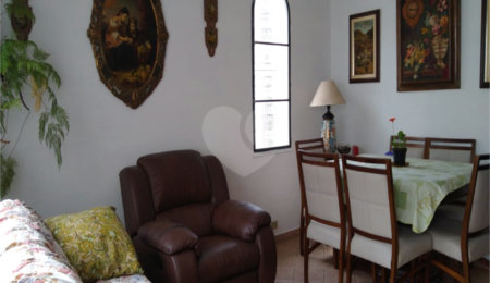Sobrado à venda com 3 quartos, sendo 1 suíte, em Alto da Boa Vista, São Paulo, SP