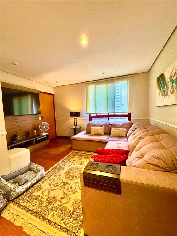 Apartamento à venda com 4 suítes em Vila Suzana, São Paulo, SP