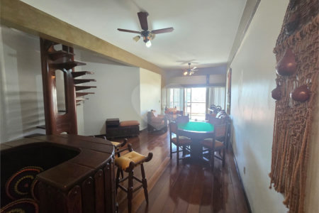 Cobertura à venda com 3 quartos, sendo 1 suíte, em Tijuca, Rio de Janeiro, RJ